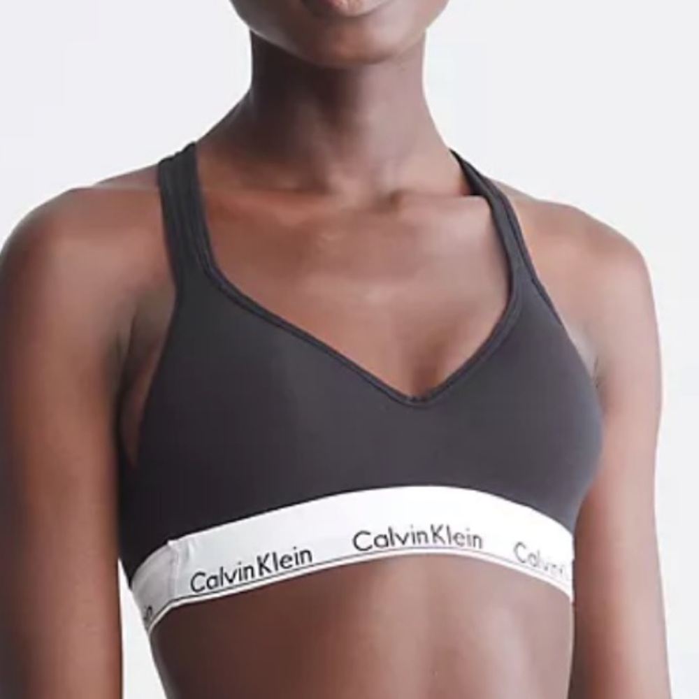“Modern cotton padded bralette”
